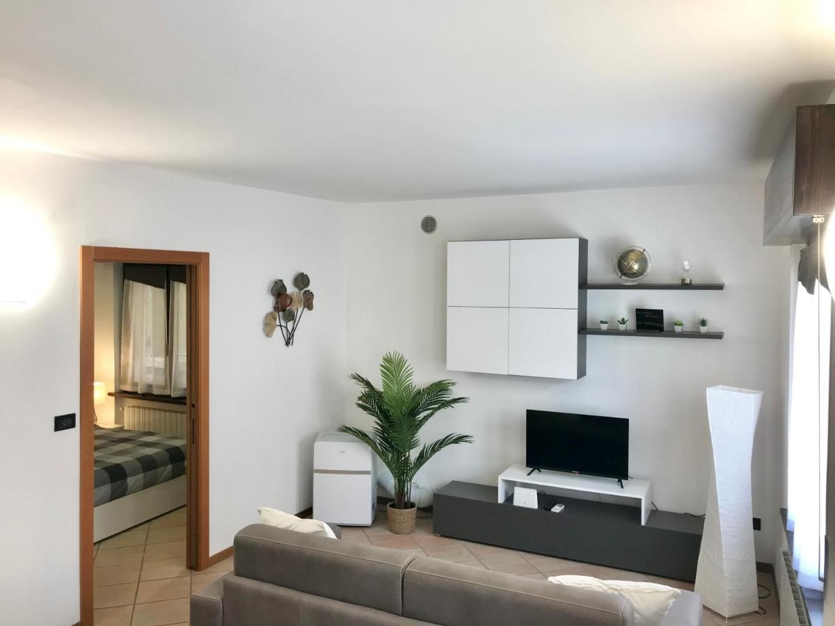 Il Ciottolo Apartments Malcesine Luaran gambar