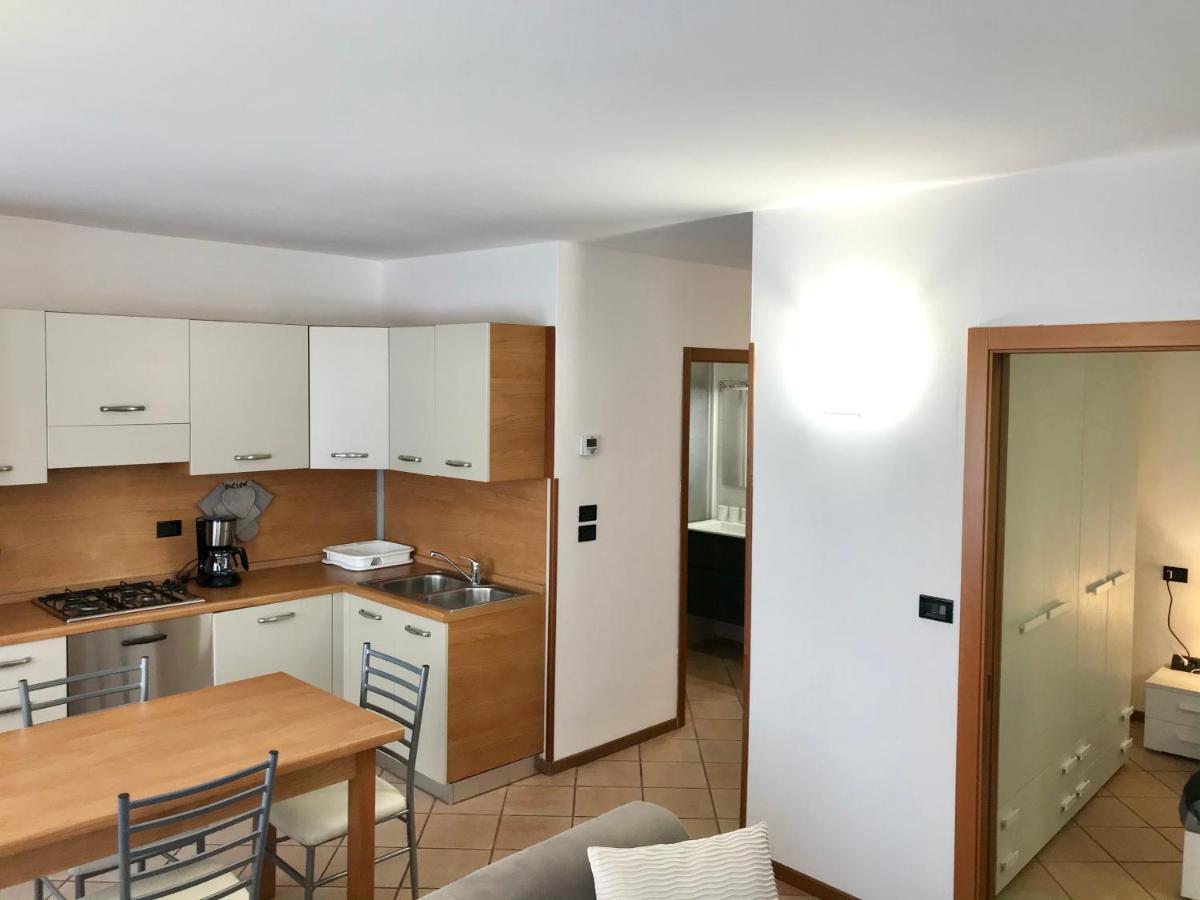 Il Ciottolo Apartments Malcesine Luaran gambar