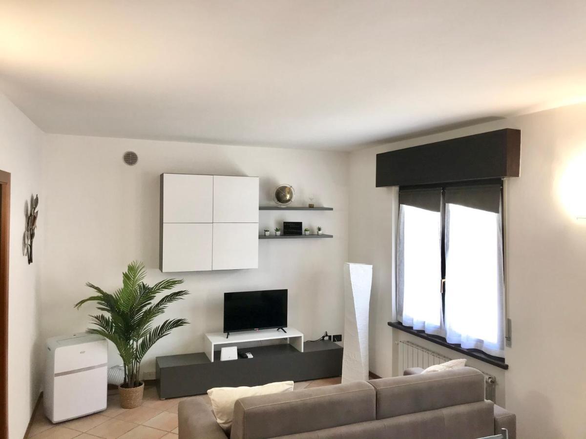 Il Ciottolo Apartments Malcesine Luaran gambar
